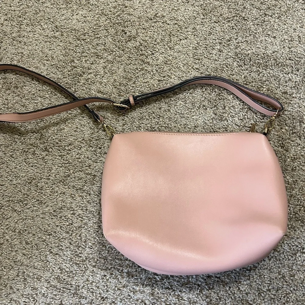 Marc New York Blush Pink Leather Crossbody Bag Minimal Preppy Women’s Travel Tan